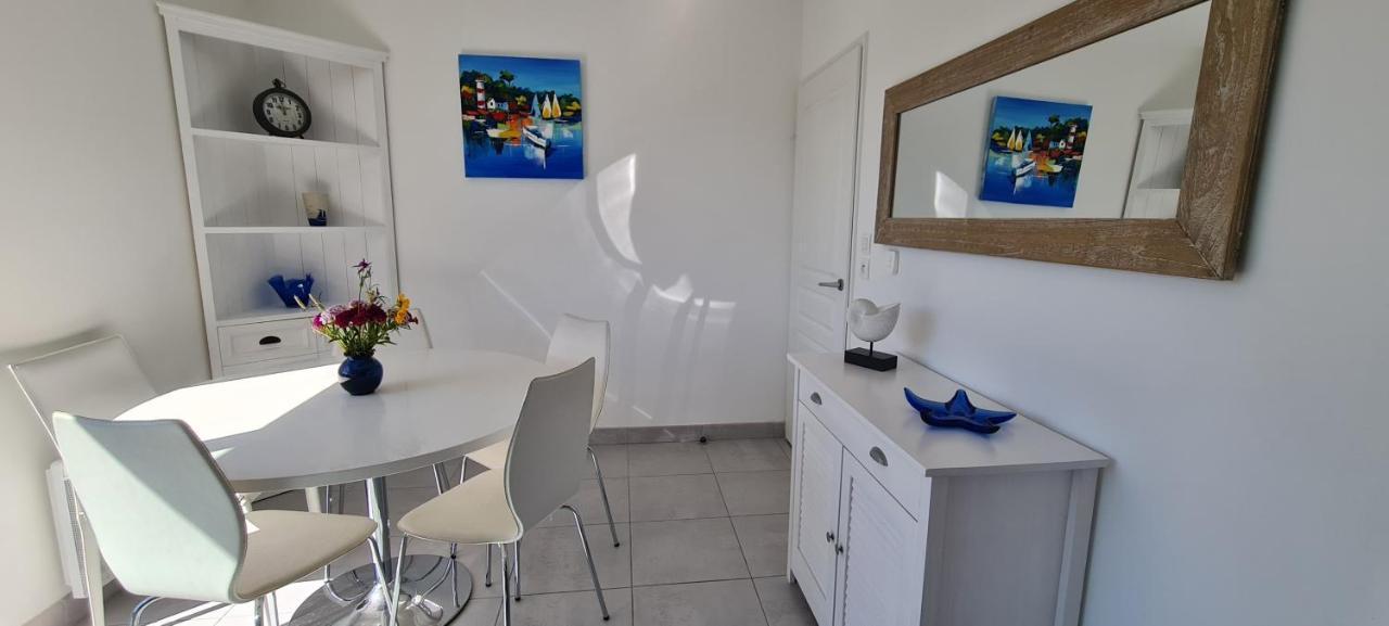 Appartement Devant La Plage Avec Piscine Конкарно Экстерьер фото